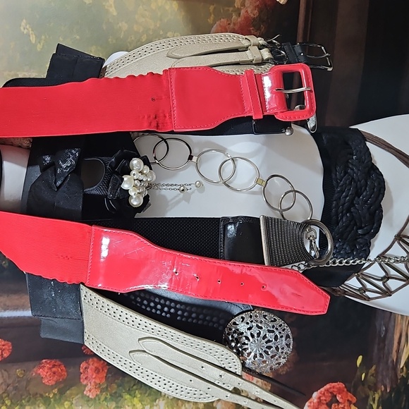 Elegant Black Belt by [Brand] - Picture 16 of 16